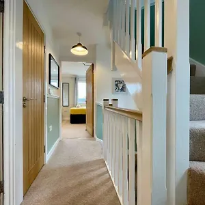 Big Modern House - 15min To Nec - Sleeps 10 Birmingham